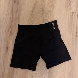 Dfyne impact shorts 4.5
